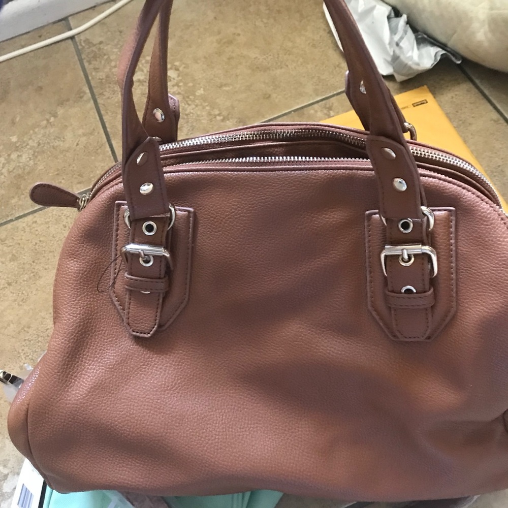 New beige handbag from Forever 21